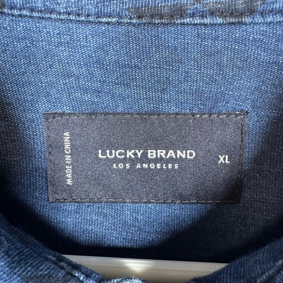 Lucky Brand Aztec Print Blue Button Up Shirt‎ Menswear Sz XL - Picture 4 of 11